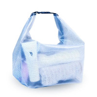 Косметичка из водонепроницаемого материала 33x27x15.5см.