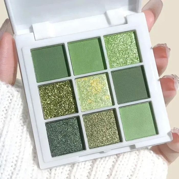 JUJU DREAM "Mint" cream green — палетка теней для глаз