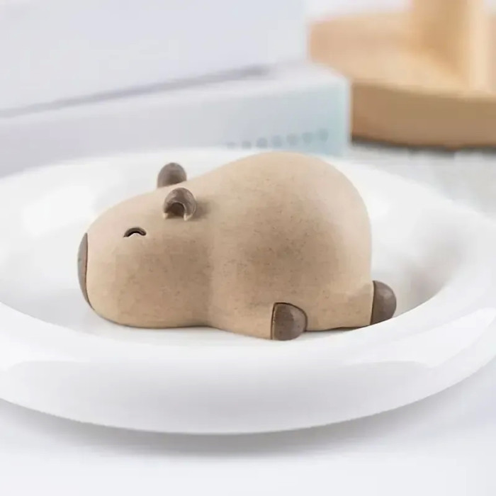 Силіконова форма «Baby Capybara» для десертів, мила та творчості