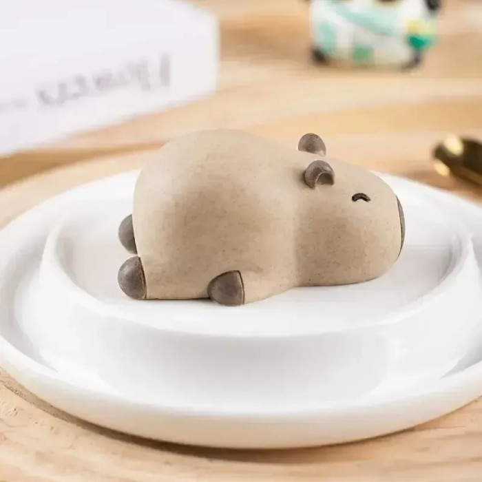 Силіконова форма «Baby Capybara» для десертів, мила та творчості
